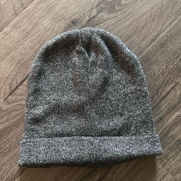 New Adidas Unisex Originals Grove Beanie Hat Heather Grey One Size EW2709 - Picture 2 of 2